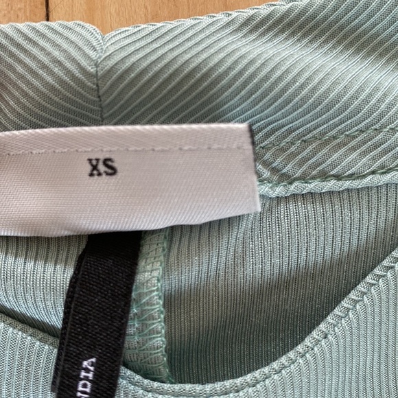 NOISY MAY HIGH LOW TANK TOP | Women’s Size XS - Picture 5 of 5